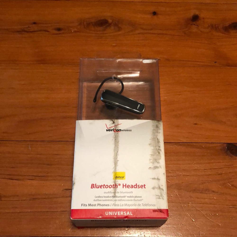 Universal Bluetooth Headset